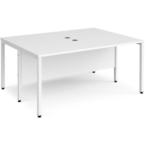 Dams International Desk MB1612BWHWH 1,600 x 1,200 x 725 mm