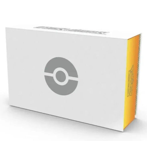 Pokemon TCG: Sword & Shield Ultra - Premium Collection - Charizard