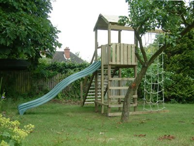 Impulse Straight Screen W1200 x D25 x H400mm Black With White Frame - I004620