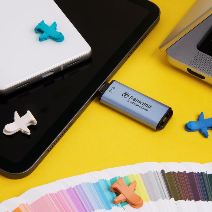 Transcend ESD300C - SSD - 1 TB - external (portable) - USB 3.2 Gen 2x1 (USB-C connector) - sky blue