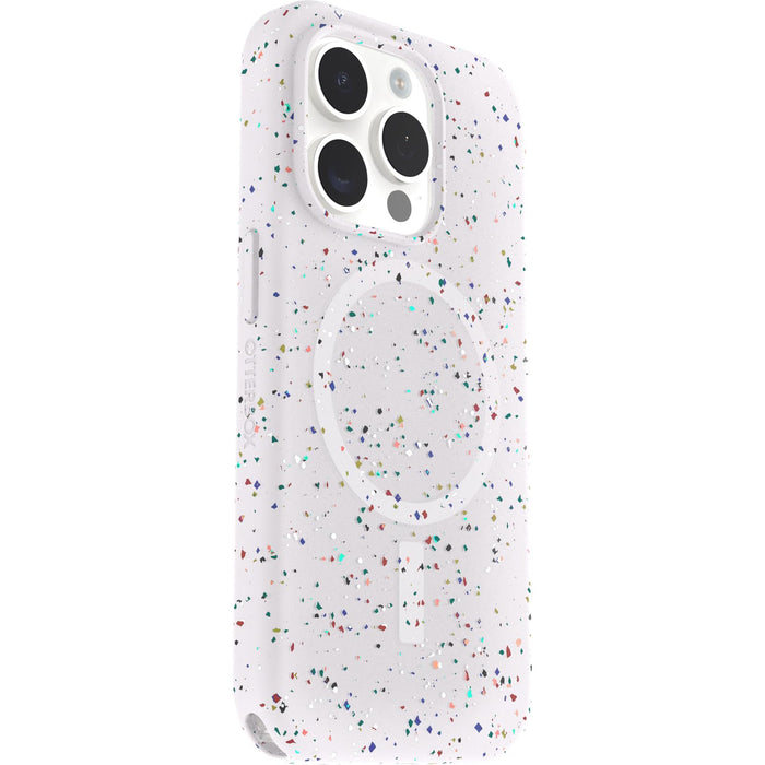 OtterBox Core iPhone 15 Pro white