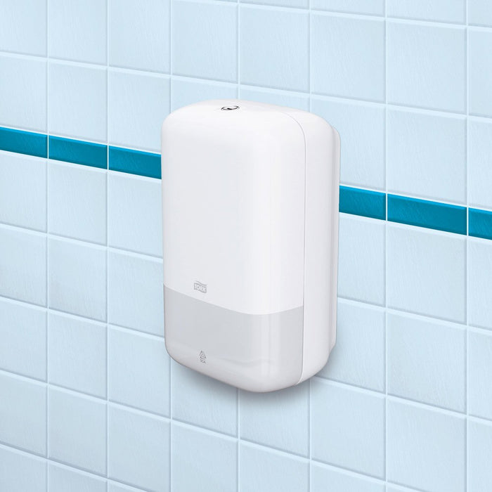 Tork Reflex„¢ Centrefeed Dispenser White M4, Single-sheet Dispensing, Performance Range, 473190