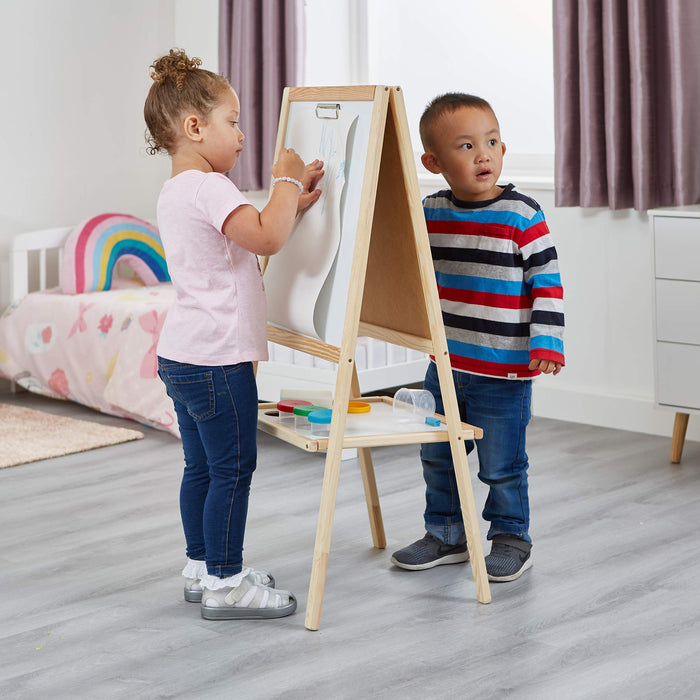 Liberty House Toys LHTTK1 Easel 3 years and older