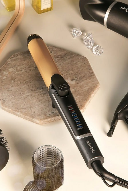 Nicky Clarke NTS051 Hair Therapy Curling Iron Ceramic and Tourmaline 32mm Barrel for Big Curls and Waves Black