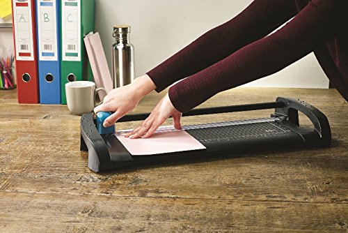 Best Value Avery A4 A4TR Office Trimmer - paper cutter, Black and Teal