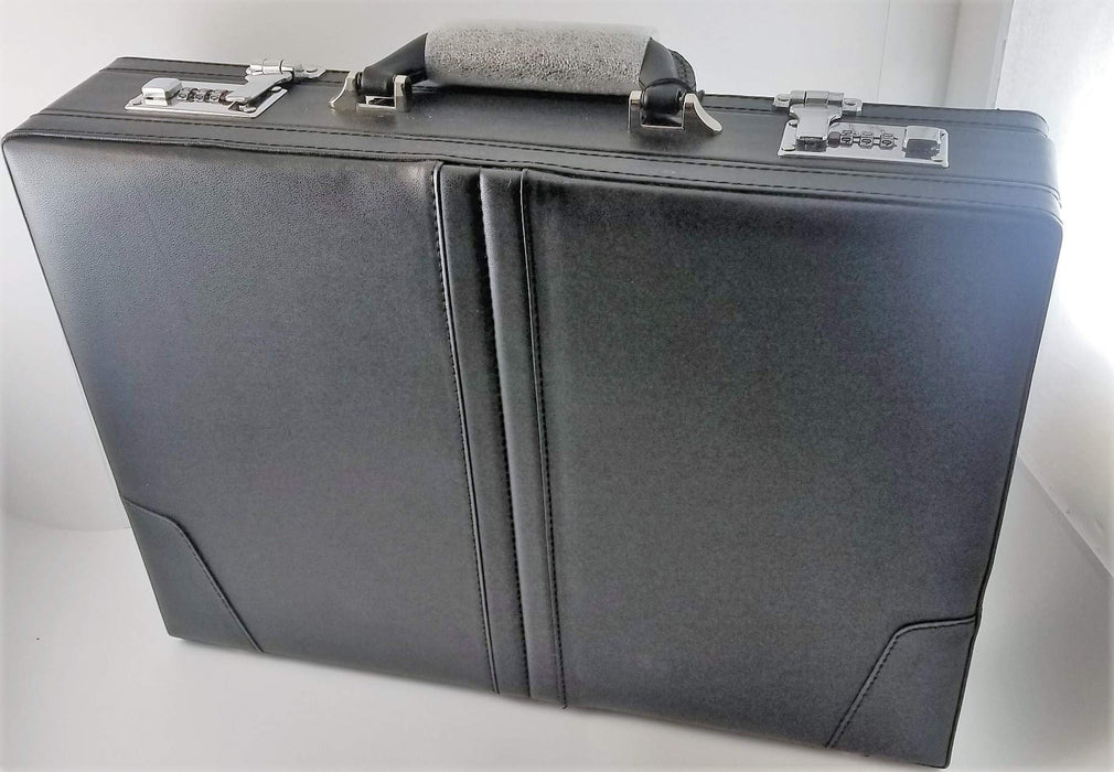Best Value Monolith 41350MN Briefcase, 47 cm, Black
