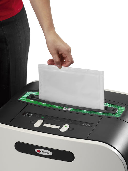 Best Value Rexel Shredder Oil Sheets, Pack of 20, A5 Size, Shredder Maintenance, 2101949