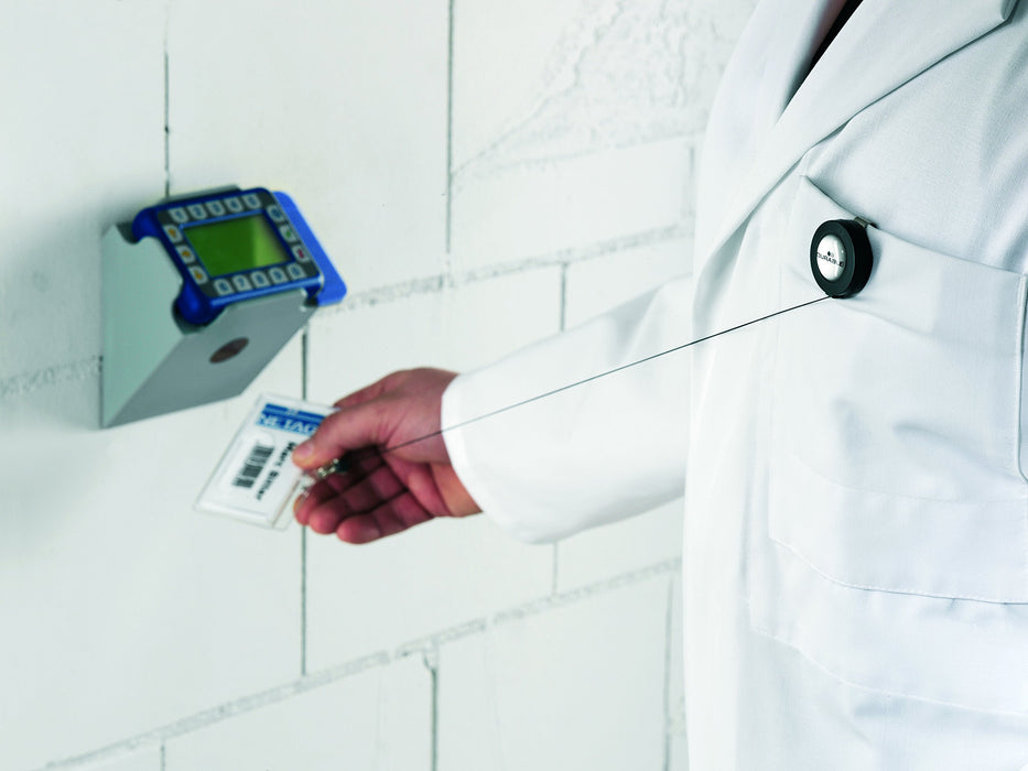 Best Value Durable Badge Reel for Punched Clip Holes 800mm Charcoal Ref 8152 [Pack of 10]