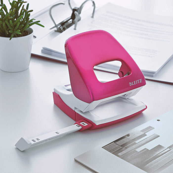 Best Value Leitz Hole Punch, 30 Sheets, Guide Bar with Format Markings, Metal, WOW Range, 50081023 - Metallic Pink