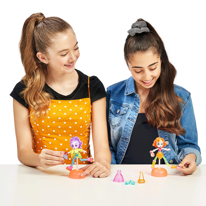 Capsule Chix S2 - Holo Glow Collection Doll //59205