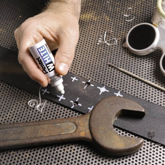 Pentel White Medium Paint Markers, Packung mit 12